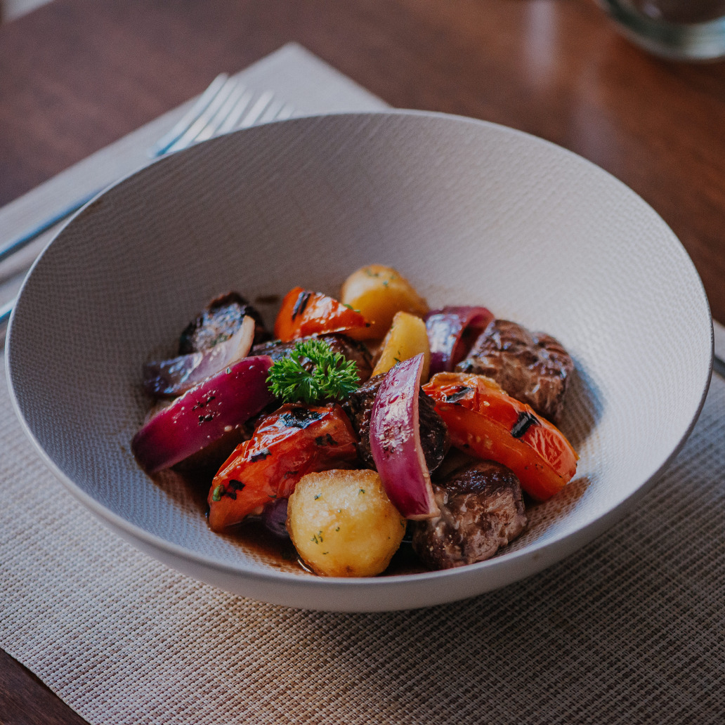 Lomo saltado estilo peruano